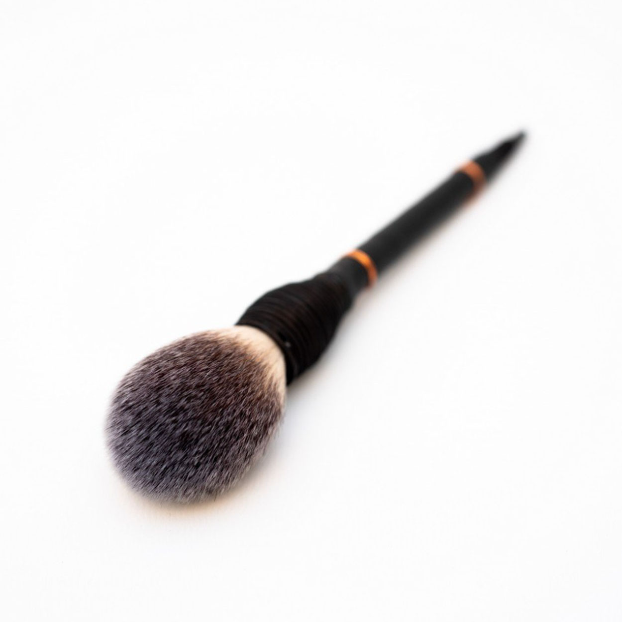 Alpha 6 Leaf Duster 1