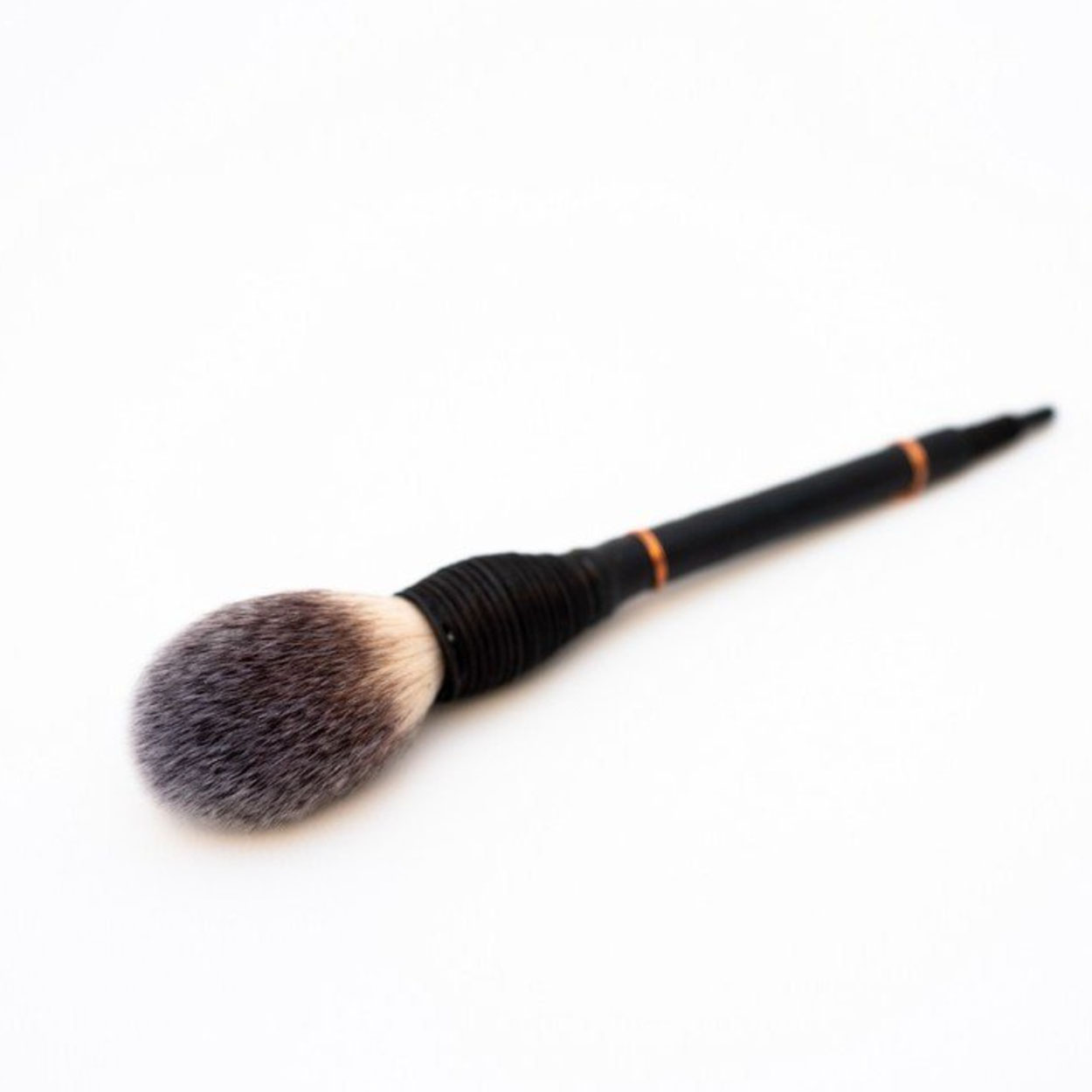 Alpha 6 Leaf Duster 2