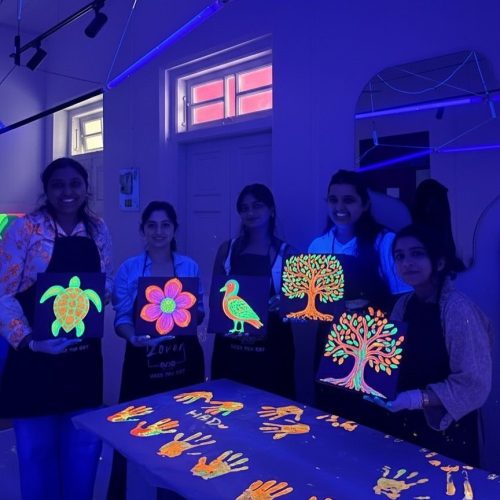 Neon and Glow 1